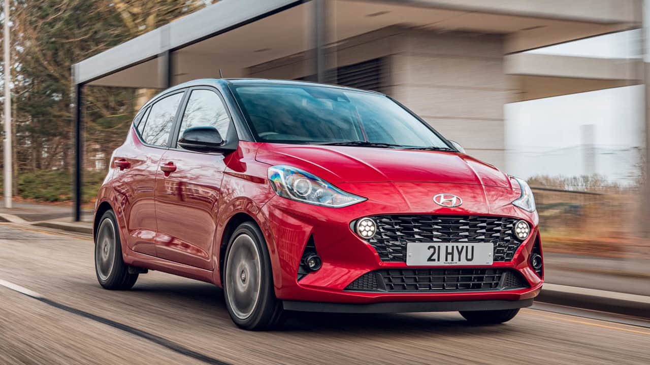 Red Hyundai i10 Exterior Front Driving