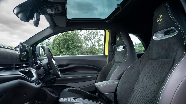 Interior of Acid Green Abarth 500e