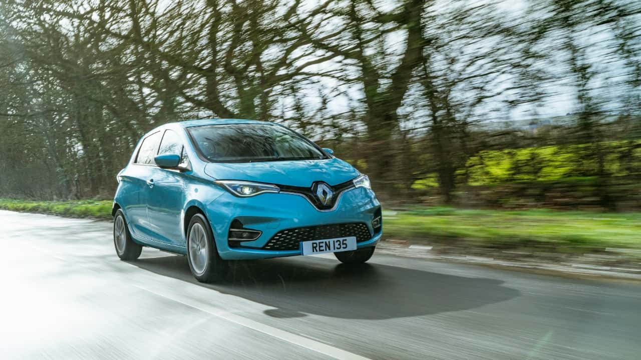 Renault Zoe Front Driving