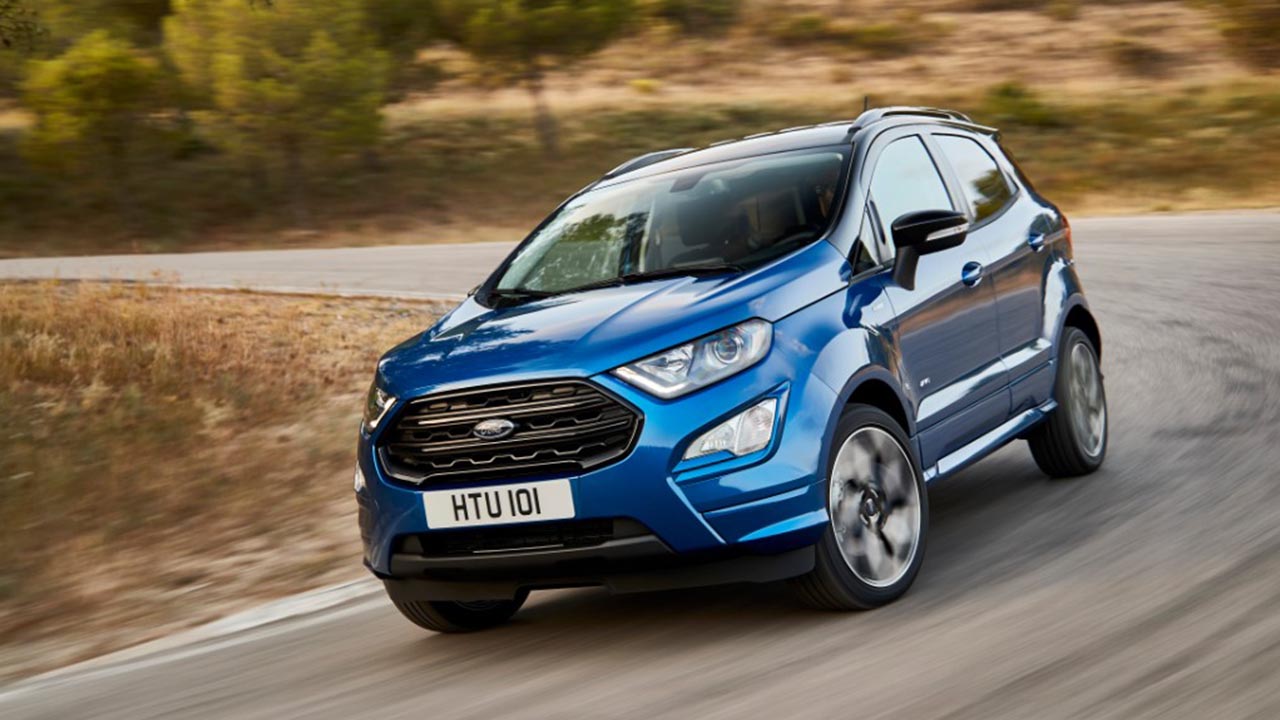 blue ford ecosport, front, parked