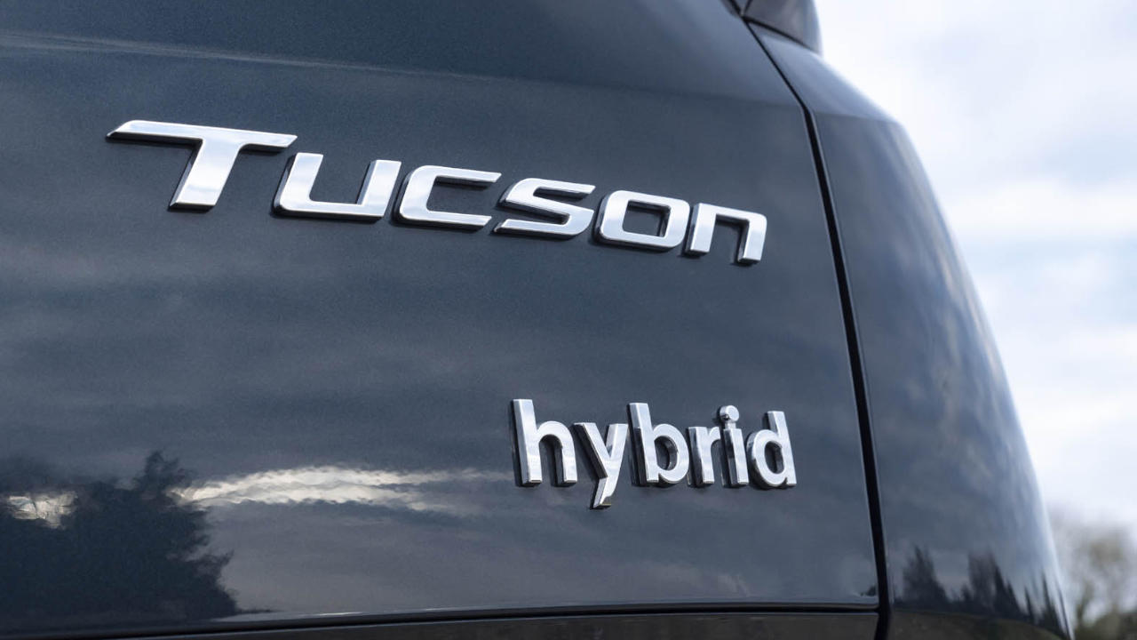 Tucson Hybrid Badge