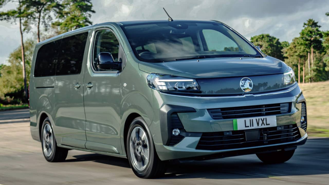 Vauxhall Vivaro e-Life Driving