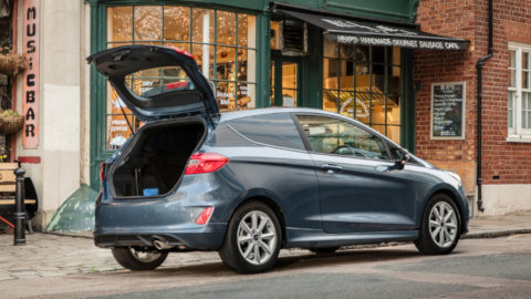 Ford Fiesta Van: Tailgate Open