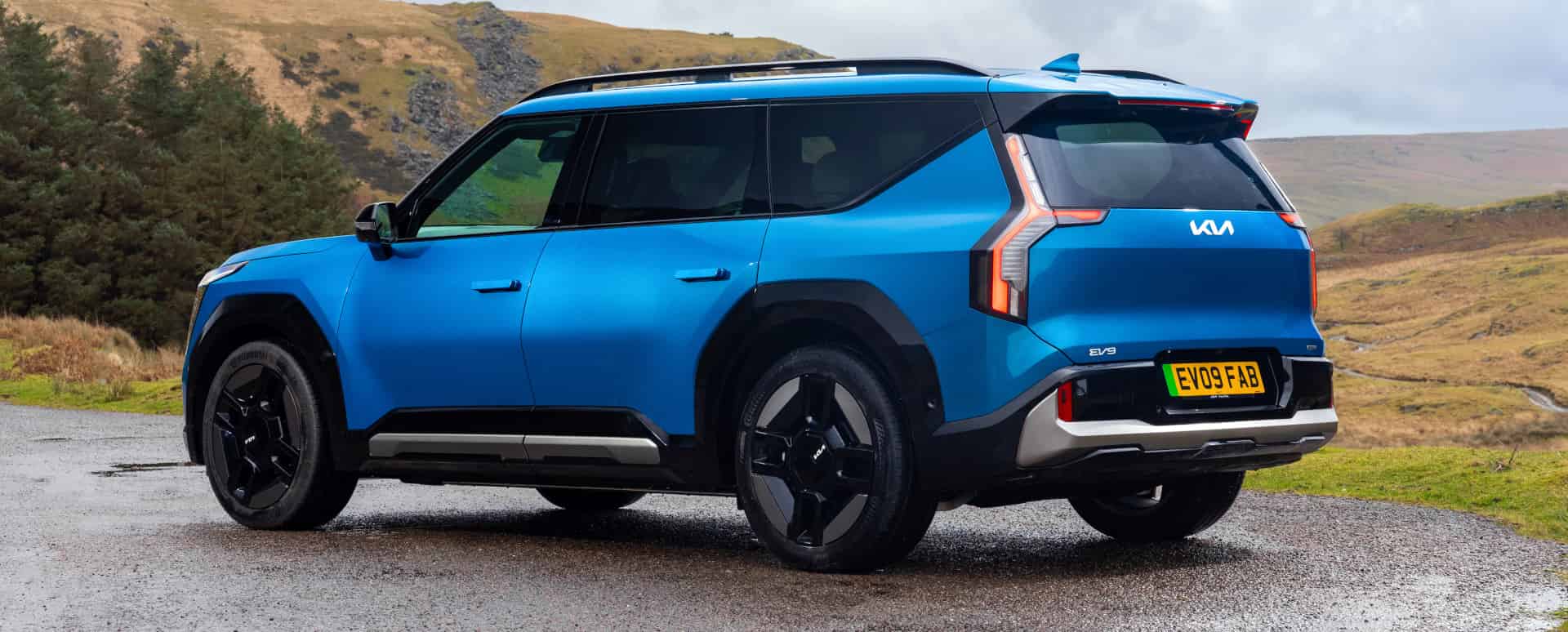 Kia EV9 in Pacific Blue Rear Angle