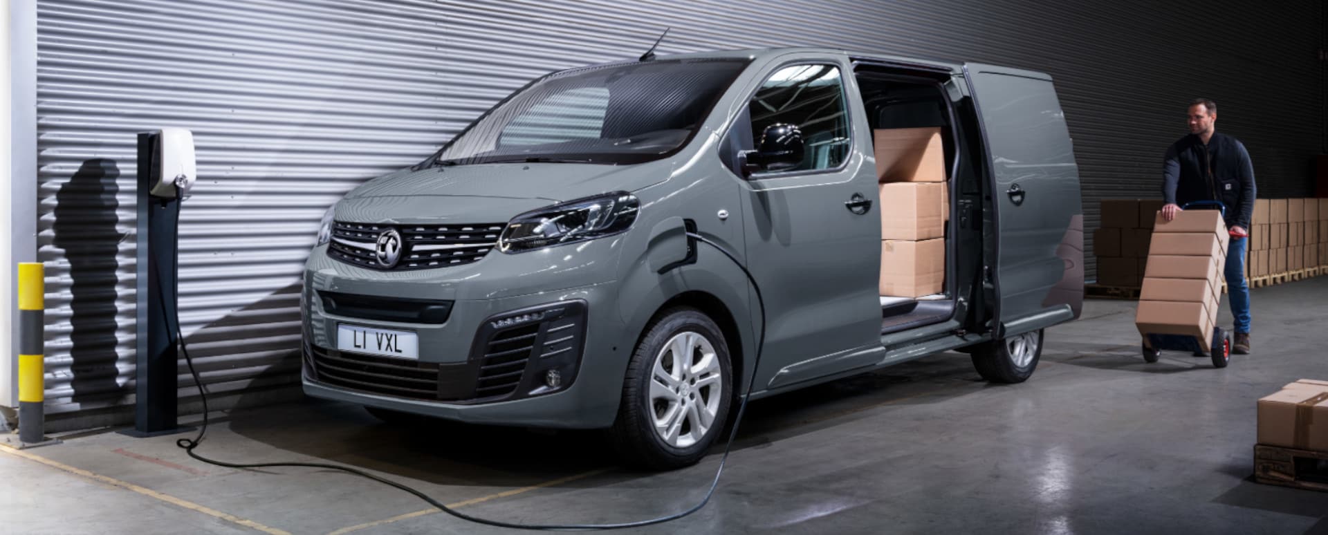 https://www.evanshalshaw.com/-/media/evanshalshaw/blog/best-electric-vans/vauxhall-vivaro-e-large-1920x774px.ashx