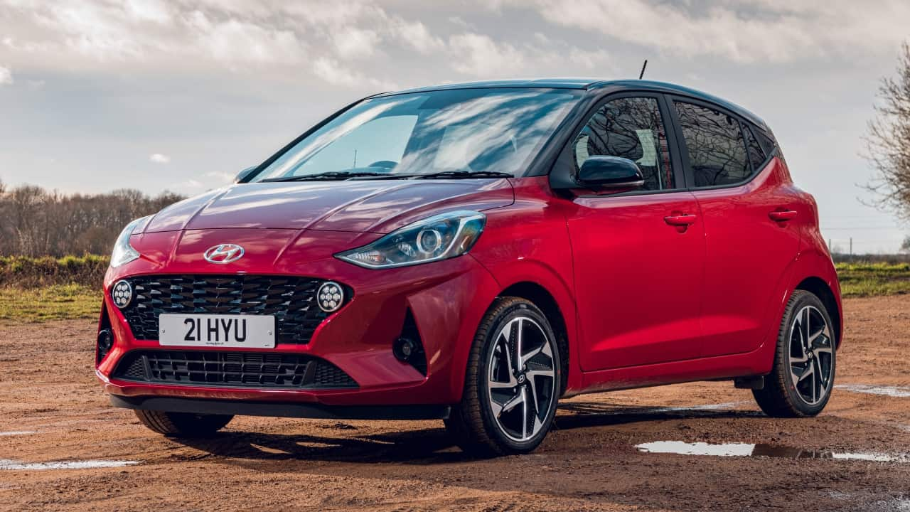 Red Hyundai i10 Exterior Front Static