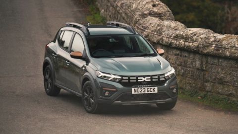 Dacia Sandero Stepway driving on a bridge