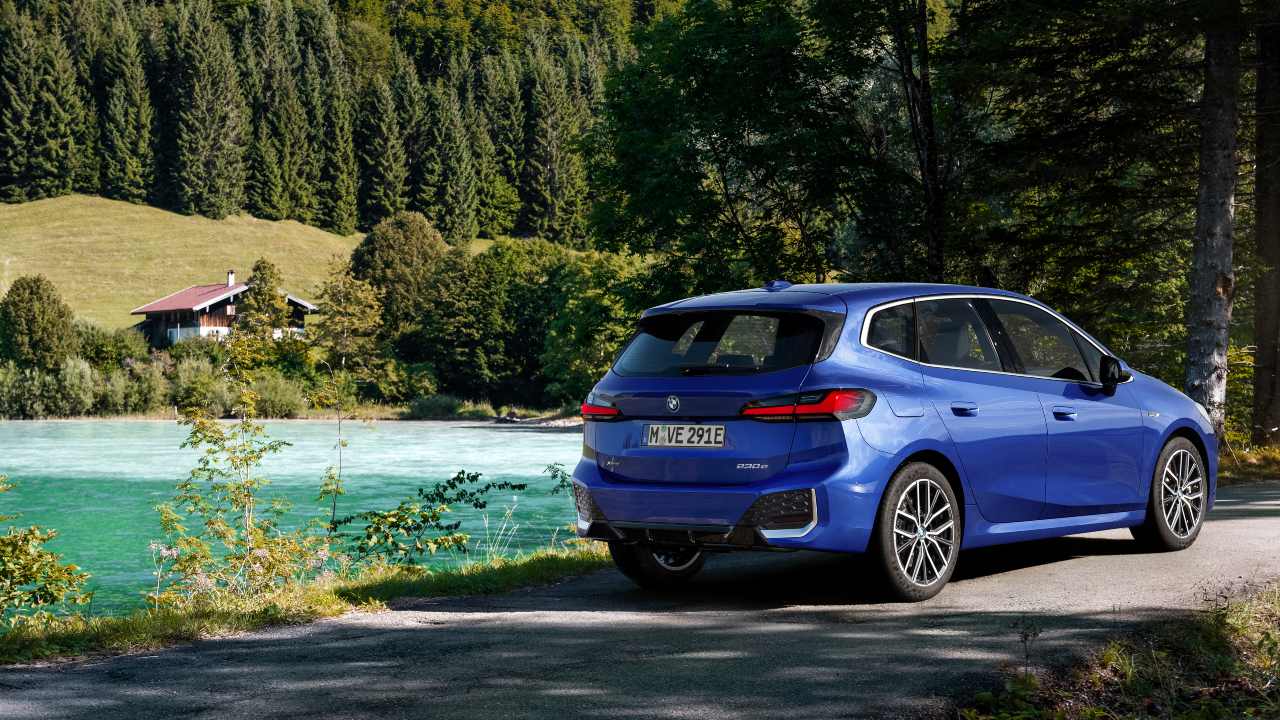 BMW 2-series Active tourer static near lake