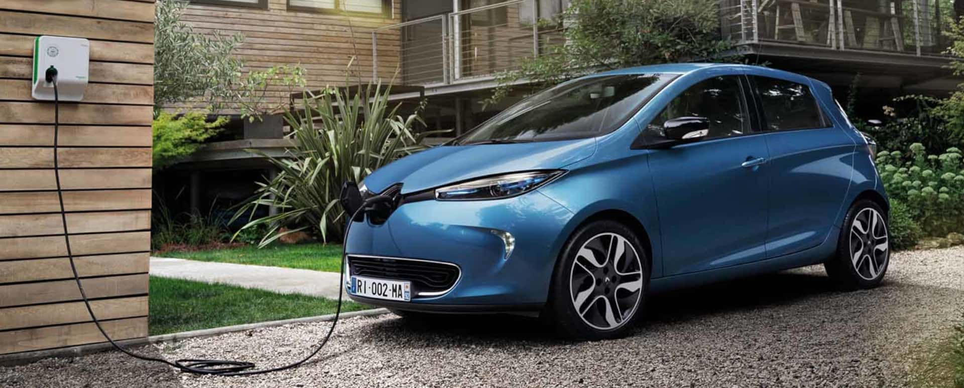 Renault ZOE Charging