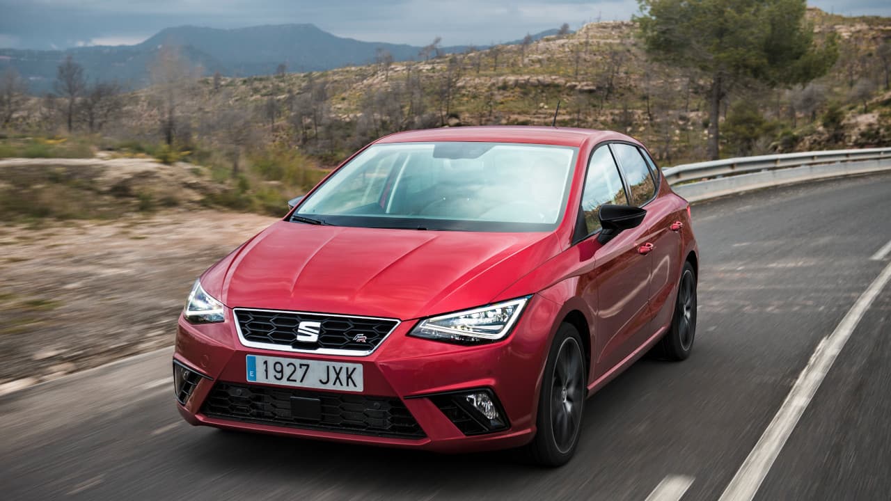 SEAT Ibiza Driving