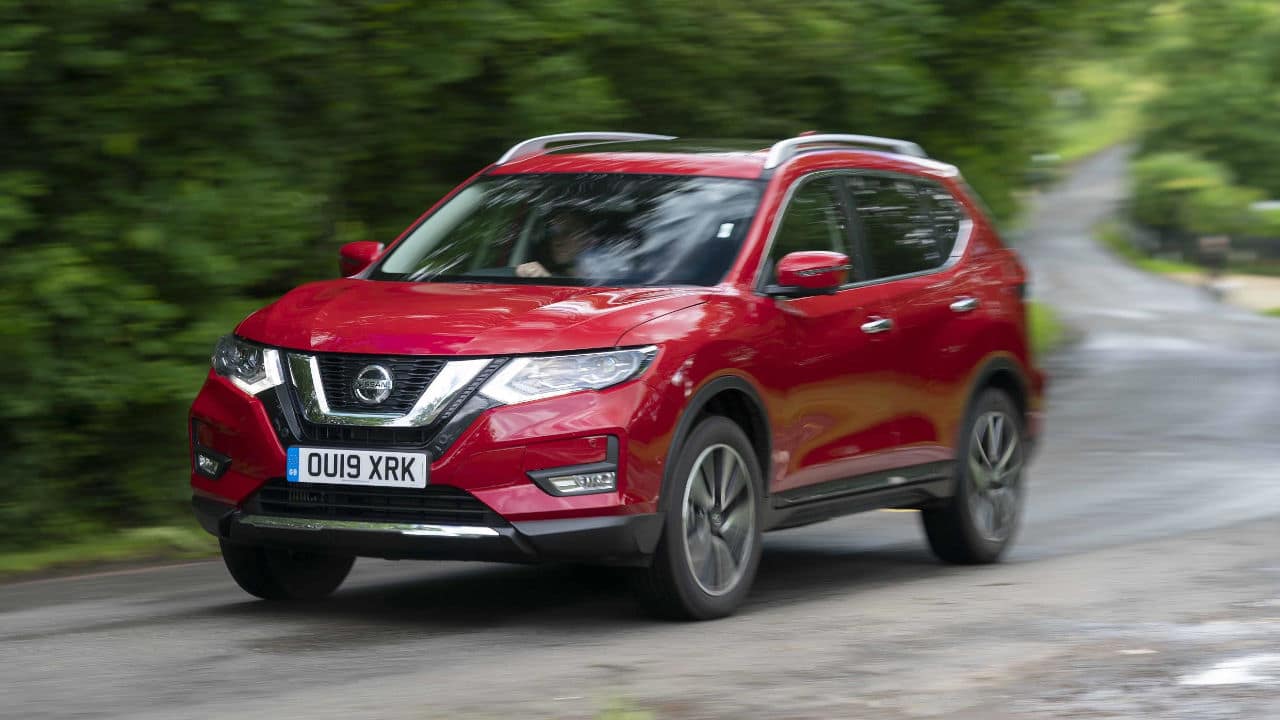 Nissan X-Trail, Driving