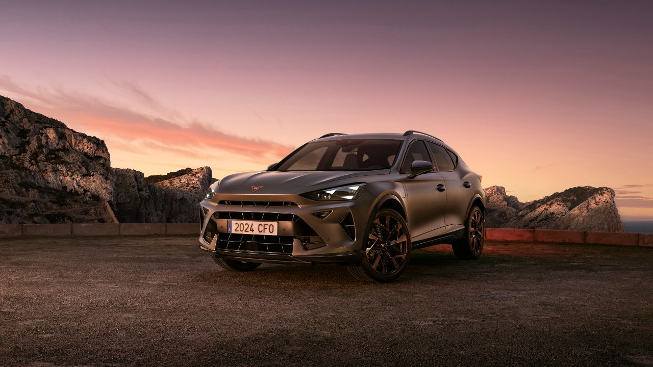 Grey CUPRA Formentor Exterior Front Static