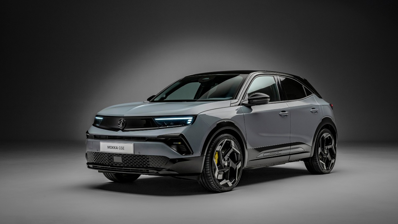 Grey Vauxhall Mokka GSE Exterior Front Static