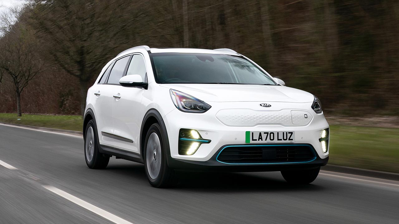 white kia e-niro, driving