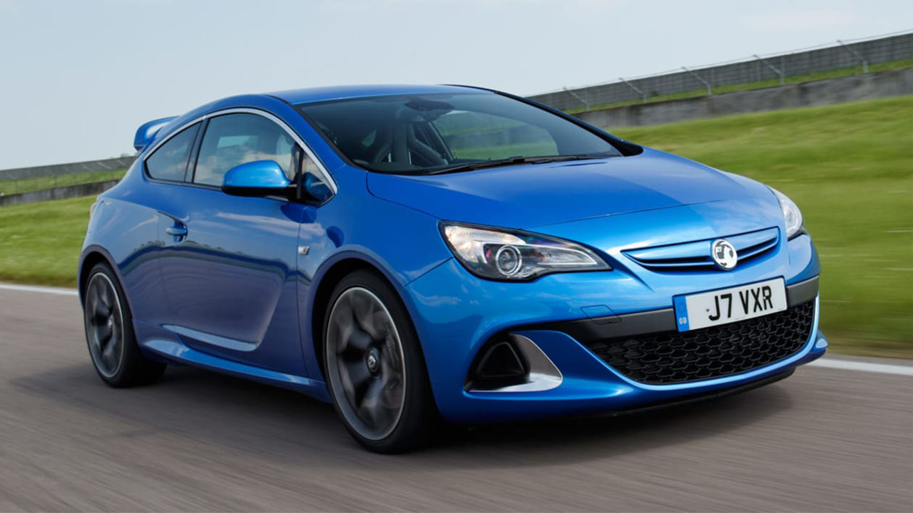 blue vauxhall astra gtc vxr