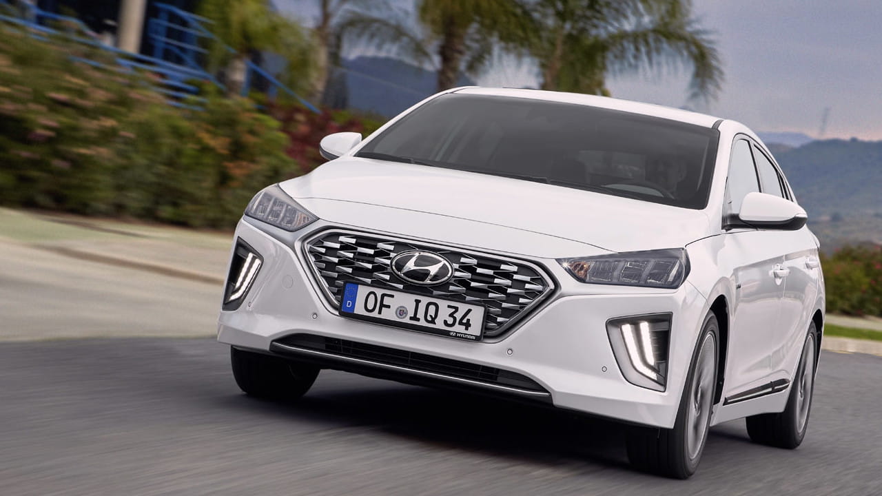 White Hyundai IONIQ Exterior Driving Front