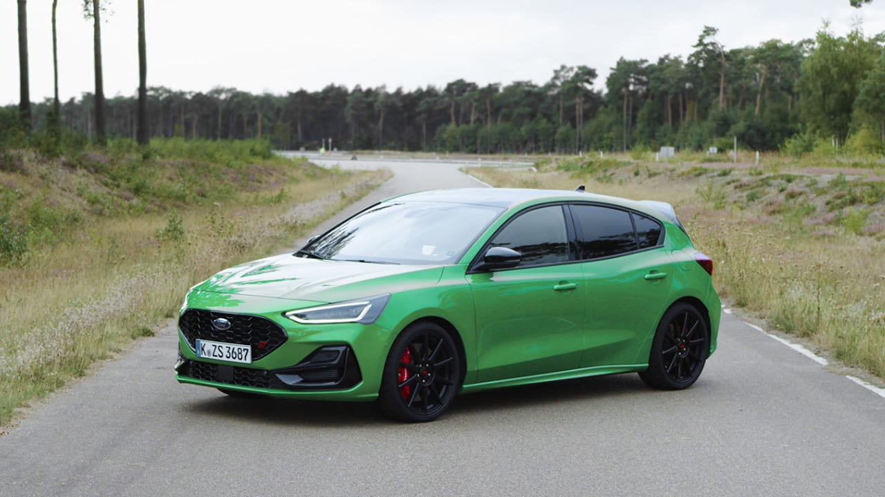 Green Ford Focus