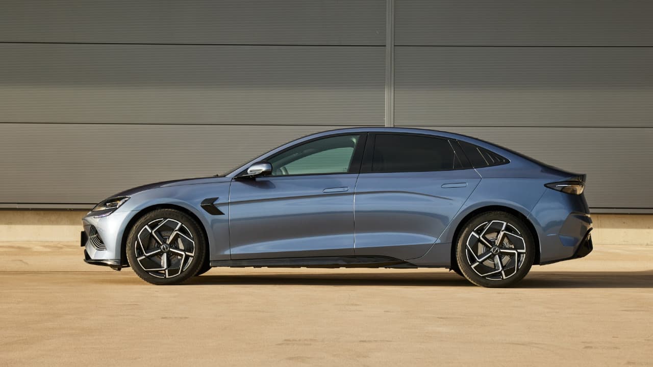 BYD Seal Side Profile