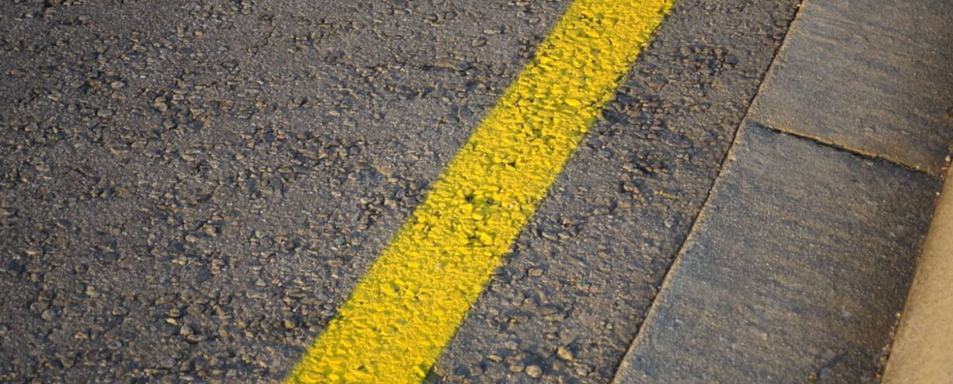 Single Yellow Line On Road