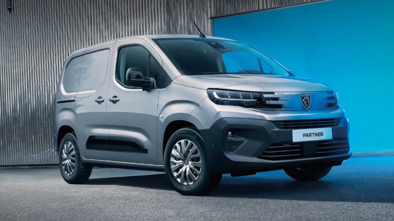 Peugeot Partner in SIlver Parked