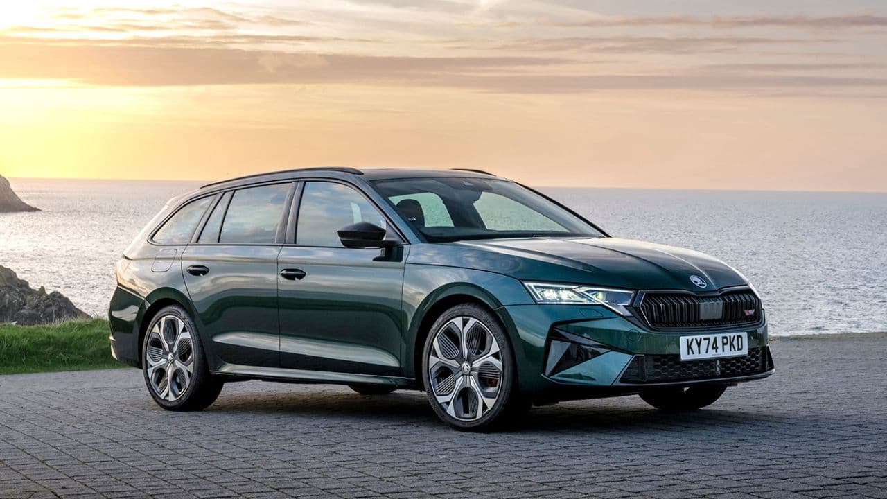 Skoda Octavia parked in front of the ocean