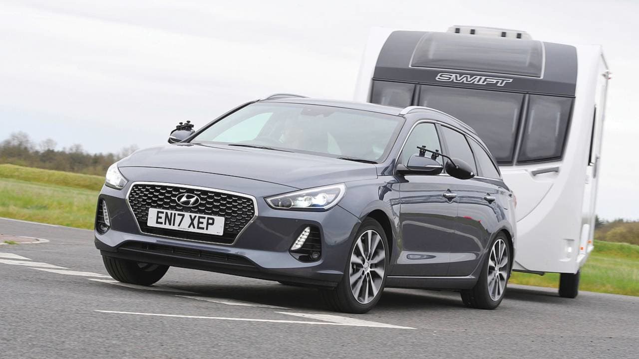 Hyundai i30 Tourer Towing