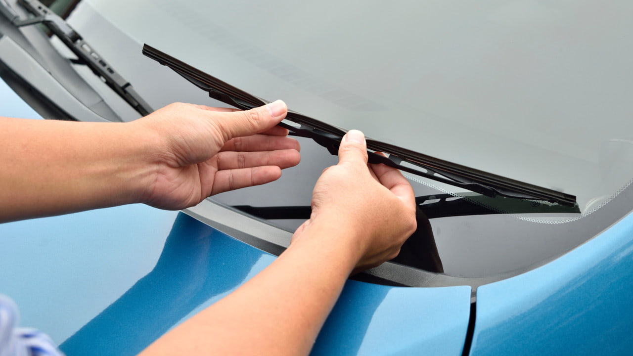 Checking Wiper Blades