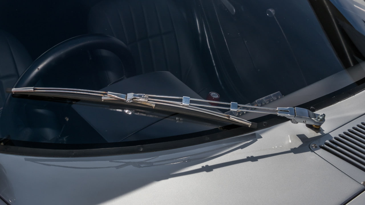 How Often Should I Change My Wiper Blades? - Lou's Car Care & Fleet Services