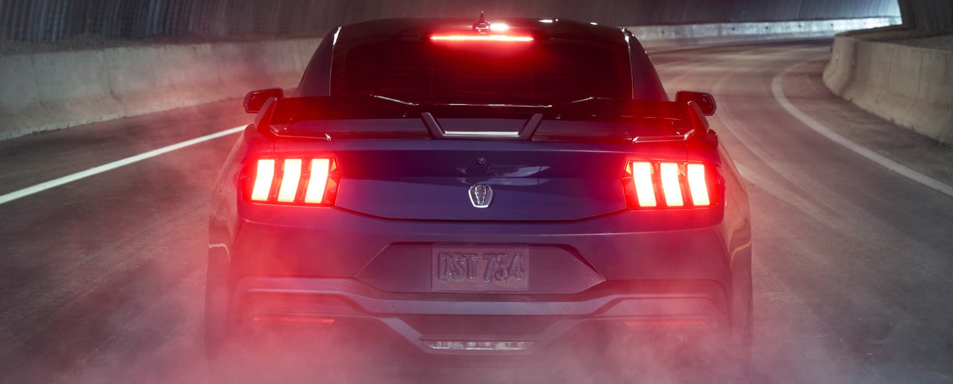 Ford Mustang Dark Horse