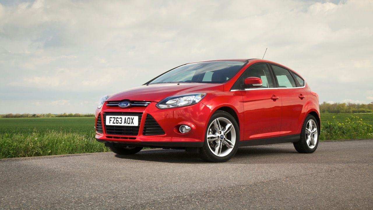 Red Ford Focus Mk3 static front