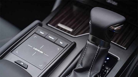 Lexus Hybrid gear selector, close up