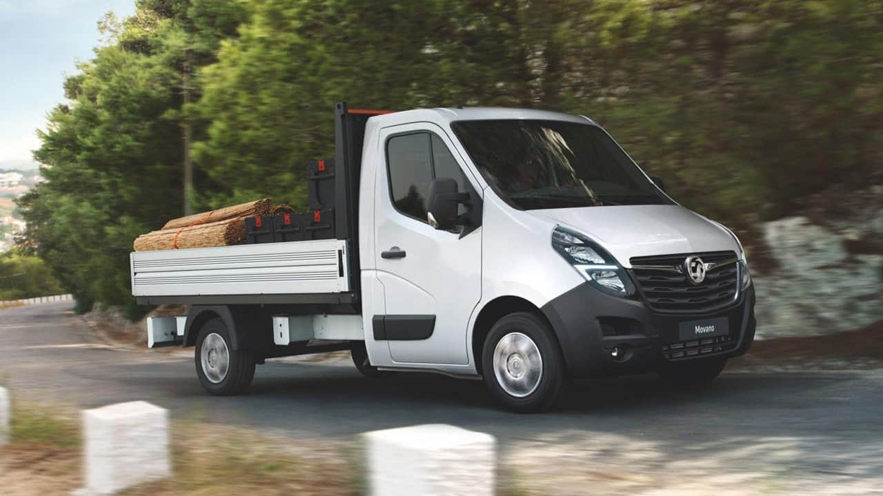 Vauxhall Movano Chassis Cab, Driving