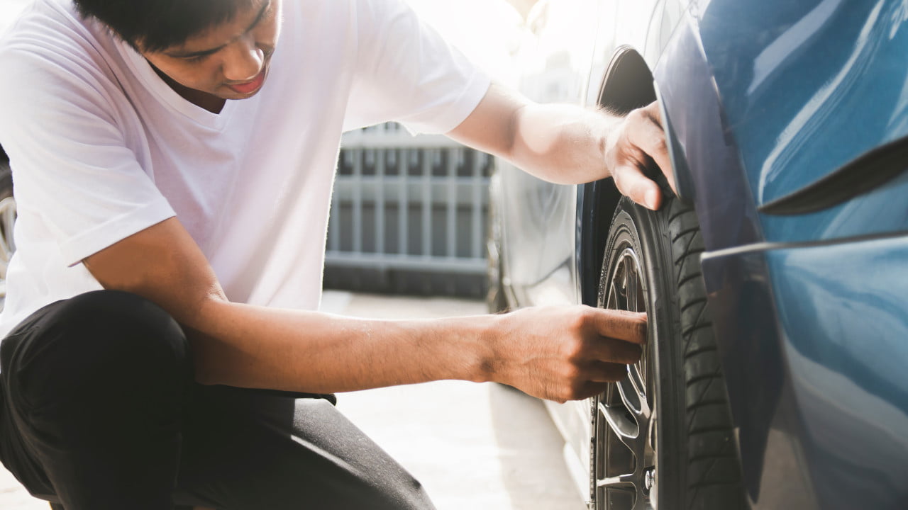 Tyre Pressure Check