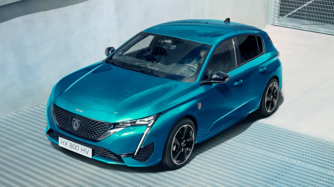 Peugeot 308 PHEV in Blue