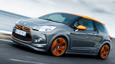 Citroen DS3 Racing Cornering at Speed