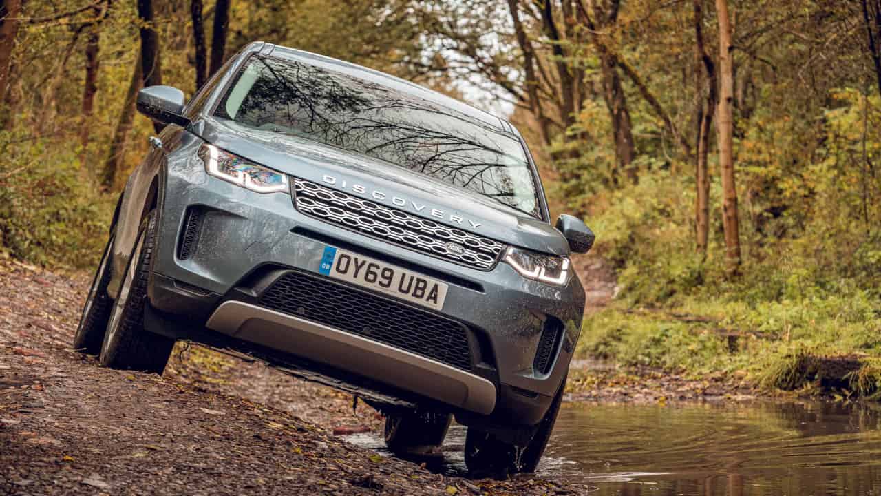 Land Rover Discovery Sport Front Driving
