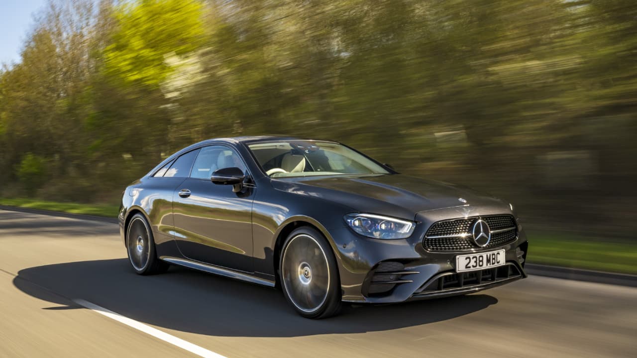 Mercedes-Benz E-Class Side Driving