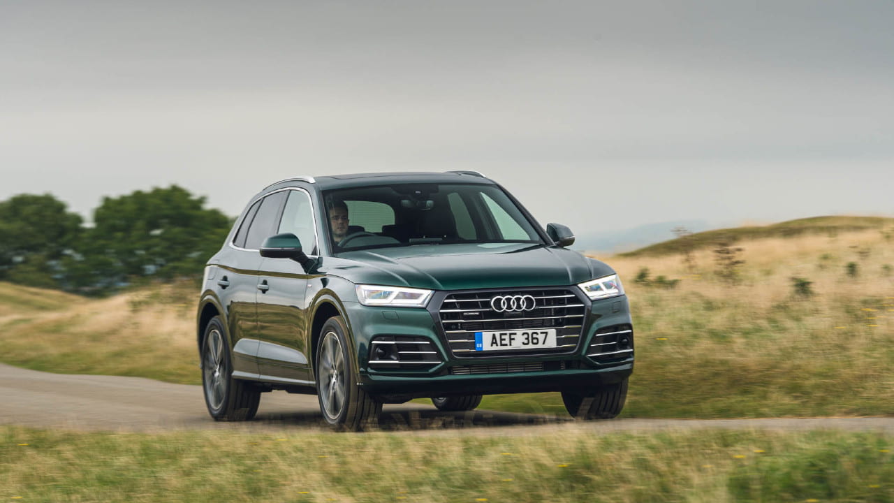 Audi Q5 Front Driving