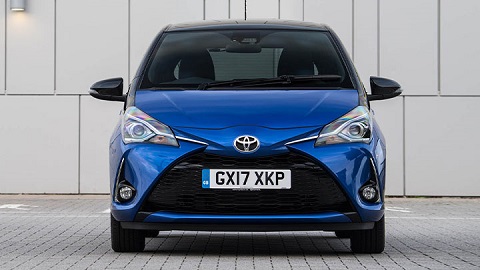 Head on shot of a blue Toyota Yaris