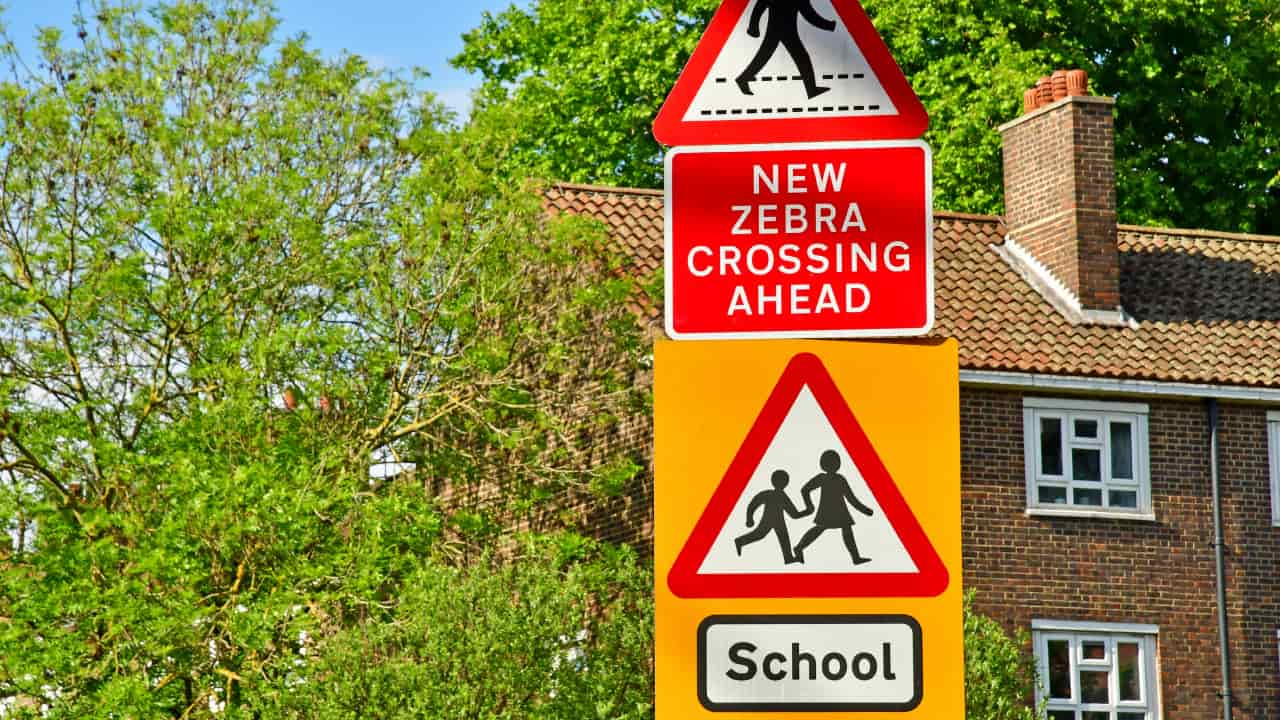 School Crossing