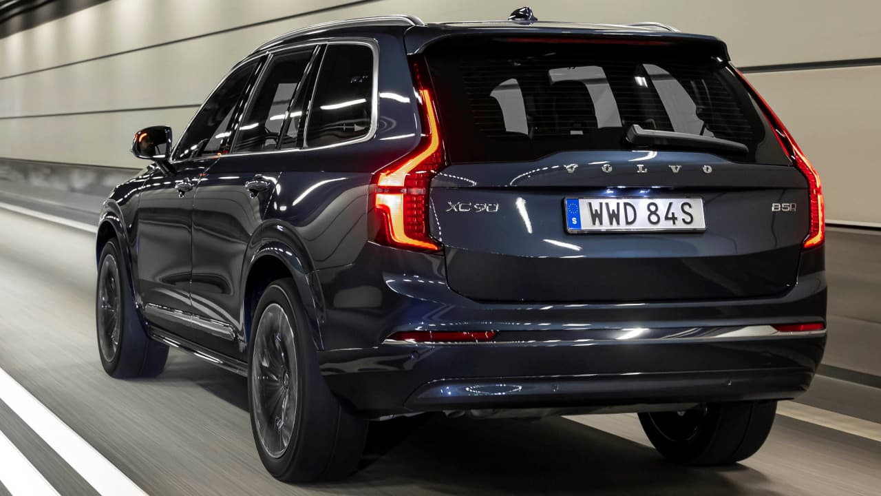 Volvo XC90 Dynamic Rear