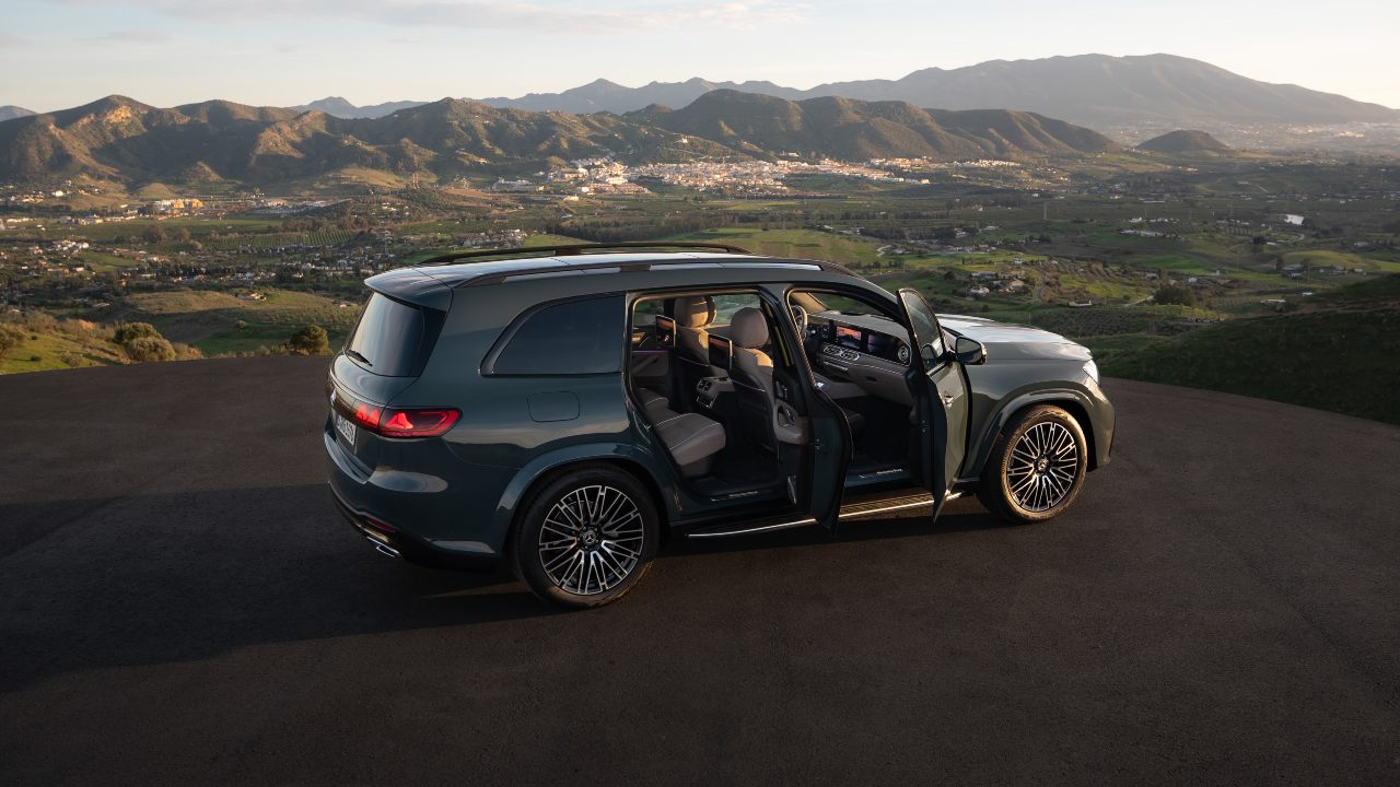 Mercedes Benz GLS with door open