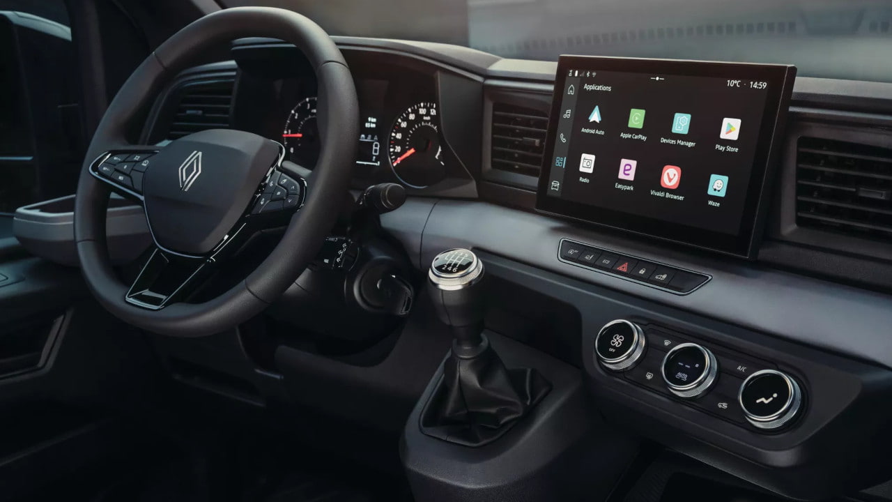 Renault OpenR Infotainment Screen