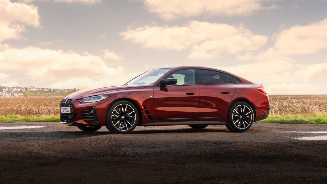 BMW M440i Gran Coupé Side