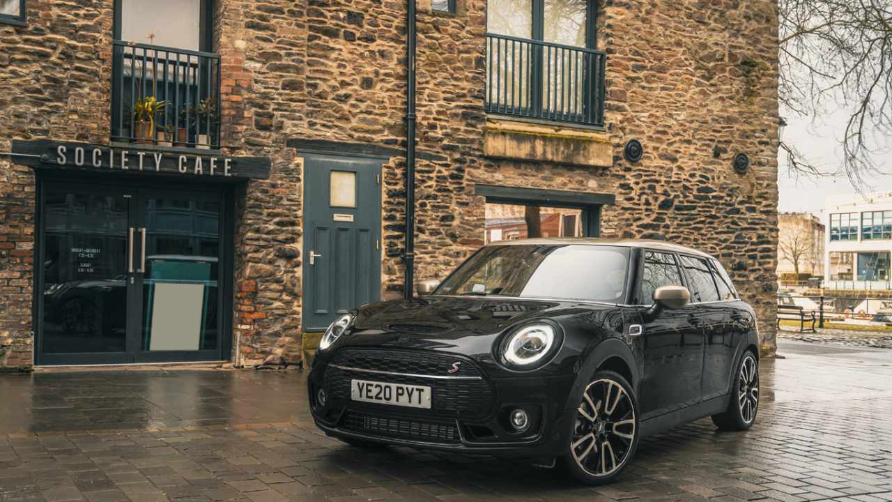 Black Mini Countryman