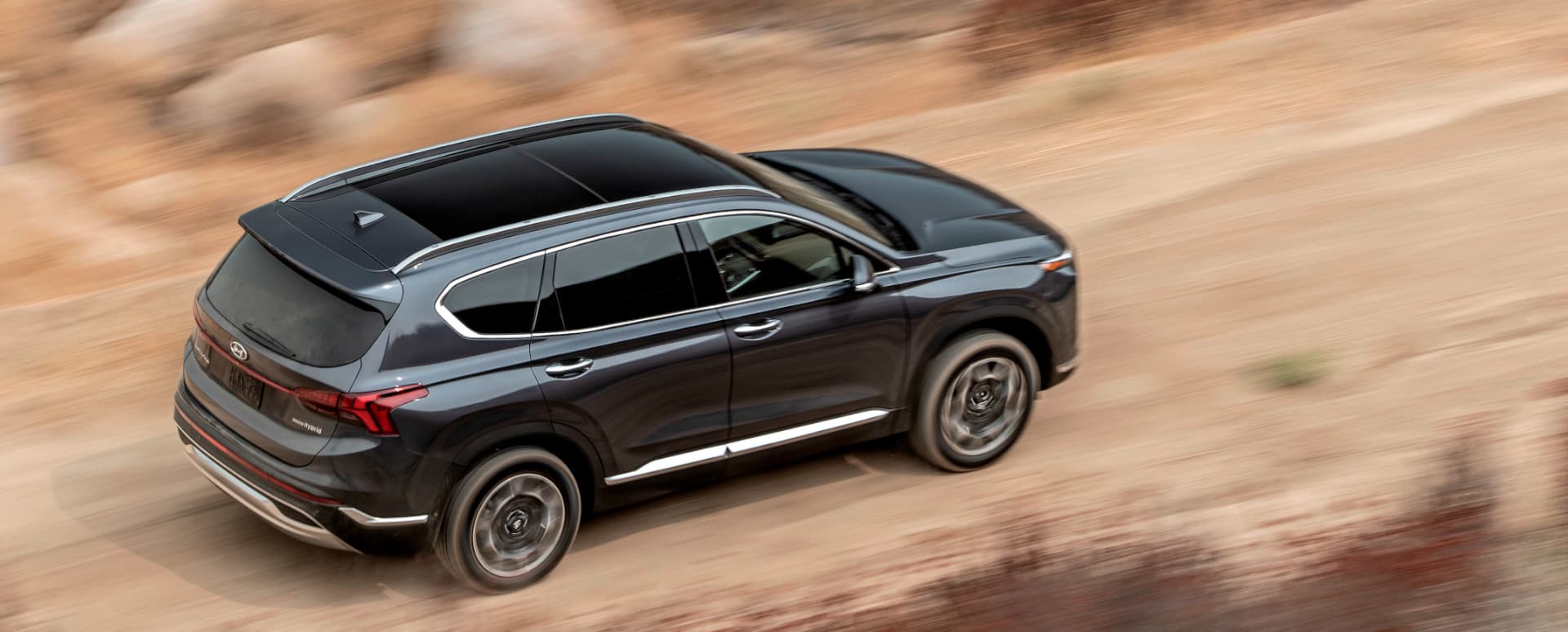 Hyundai Santa Fe Birdseye View Driving