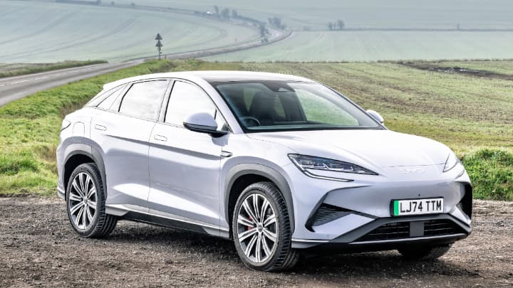 BYD Sealion 7 Side Angle in Silver