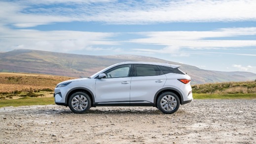 White BYD ATTO 3 EVO Side in countryside