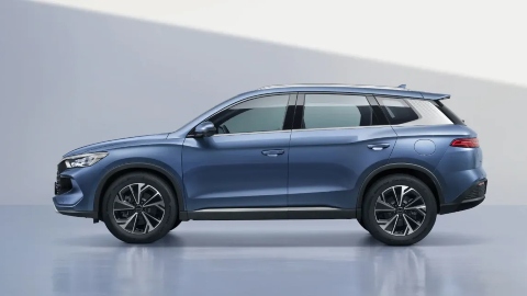 Blue BYD SEALION 5 DM-i side profile