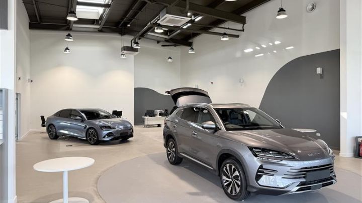 Evans Halshaw BYD Dealership